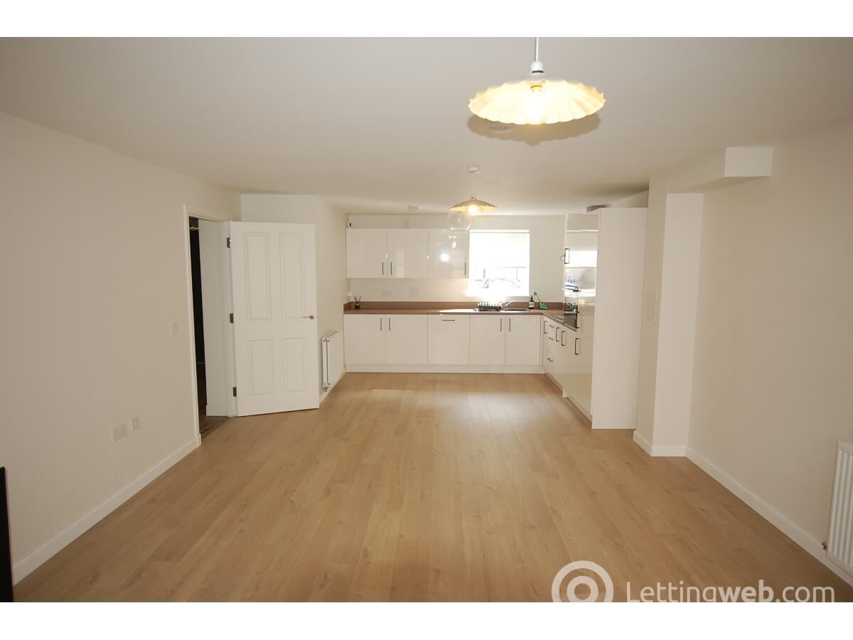 Property to rent in 6 Adamslaw Place