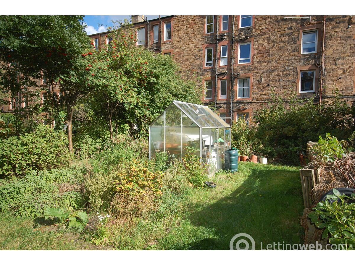 Property to rent in 1a/2f1 Wheatfield Road