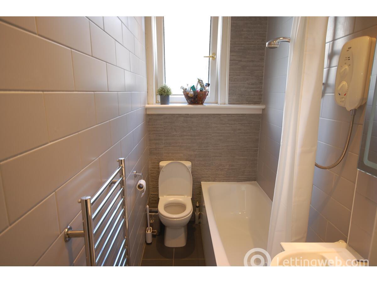 Property to rent in 1a/2f1 Wheatfield Road