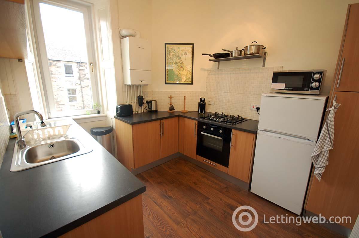 Property to rent in Milton Street