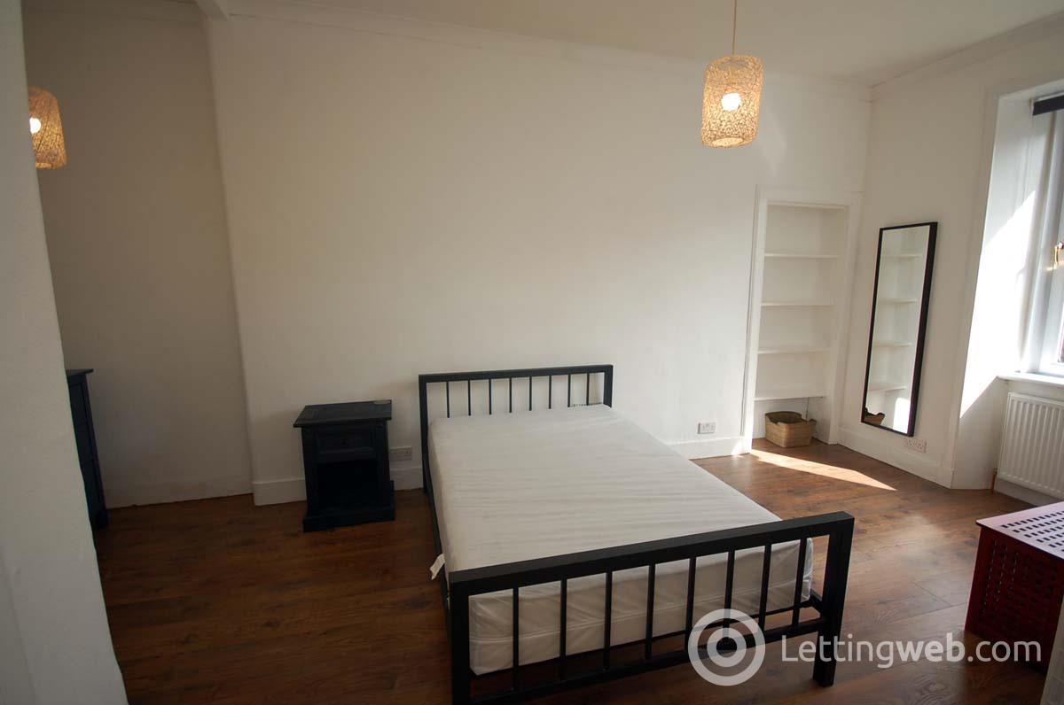 Property to rent in Milton Street