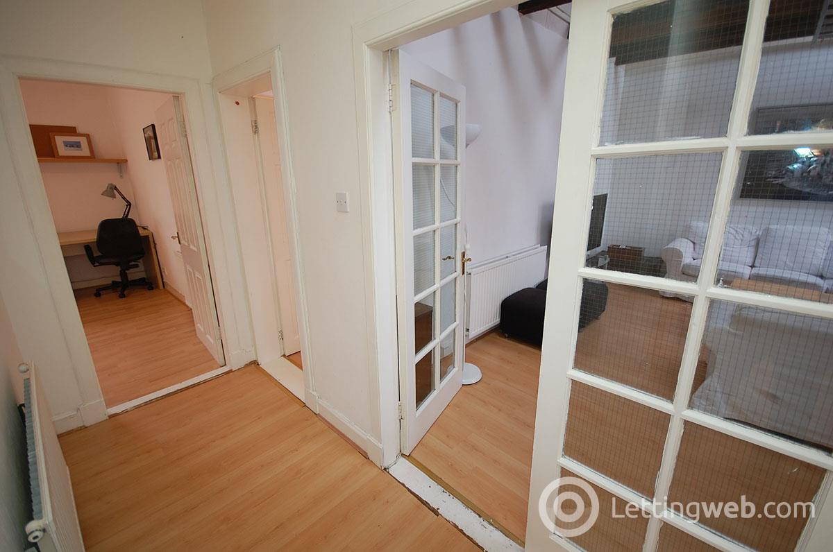 Property to rent in Hanover Street