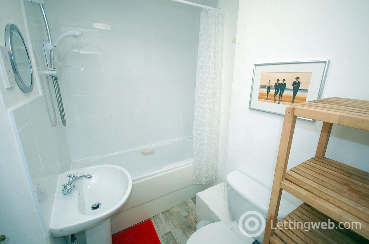 Property to rent in Hanover Street