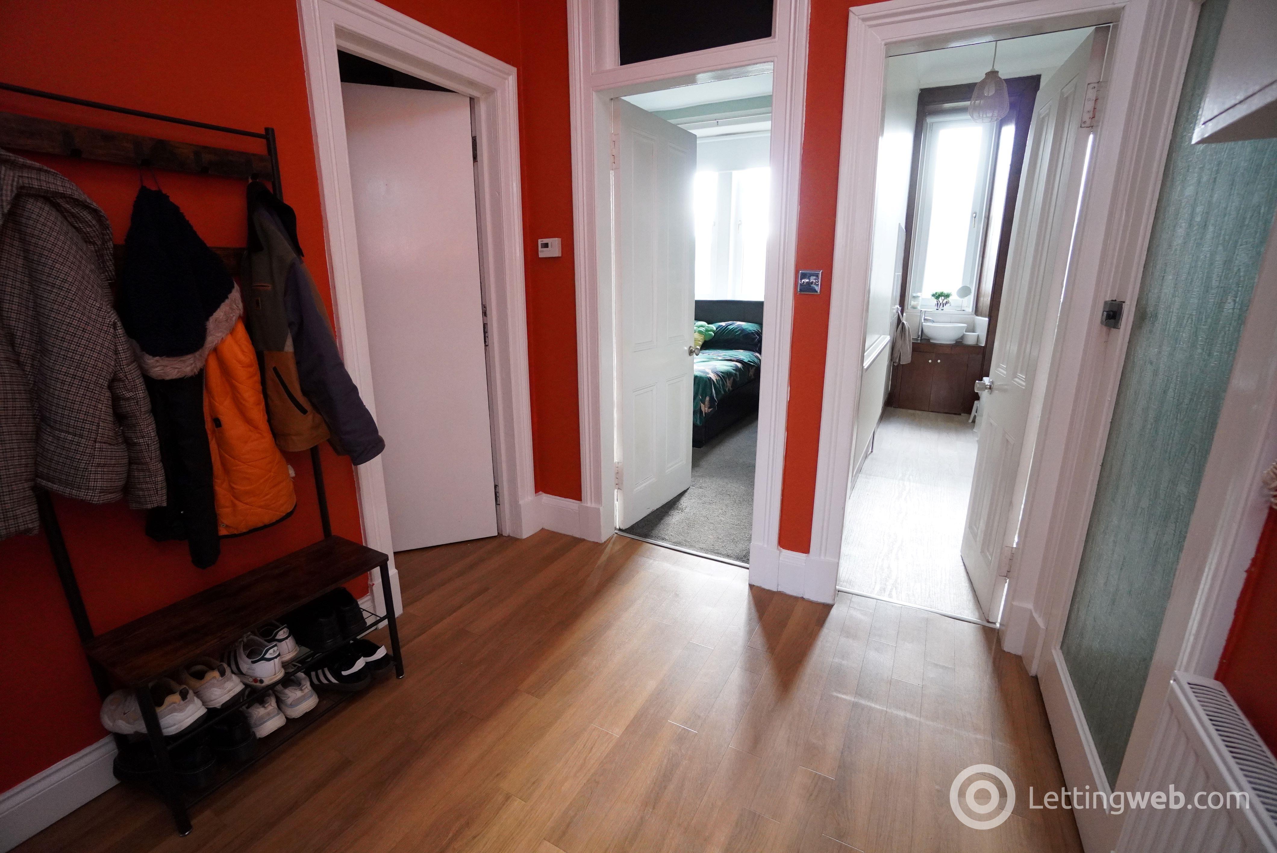 Property to rent in 17 Crossflat Crescent, Paisley, PA1 1PN