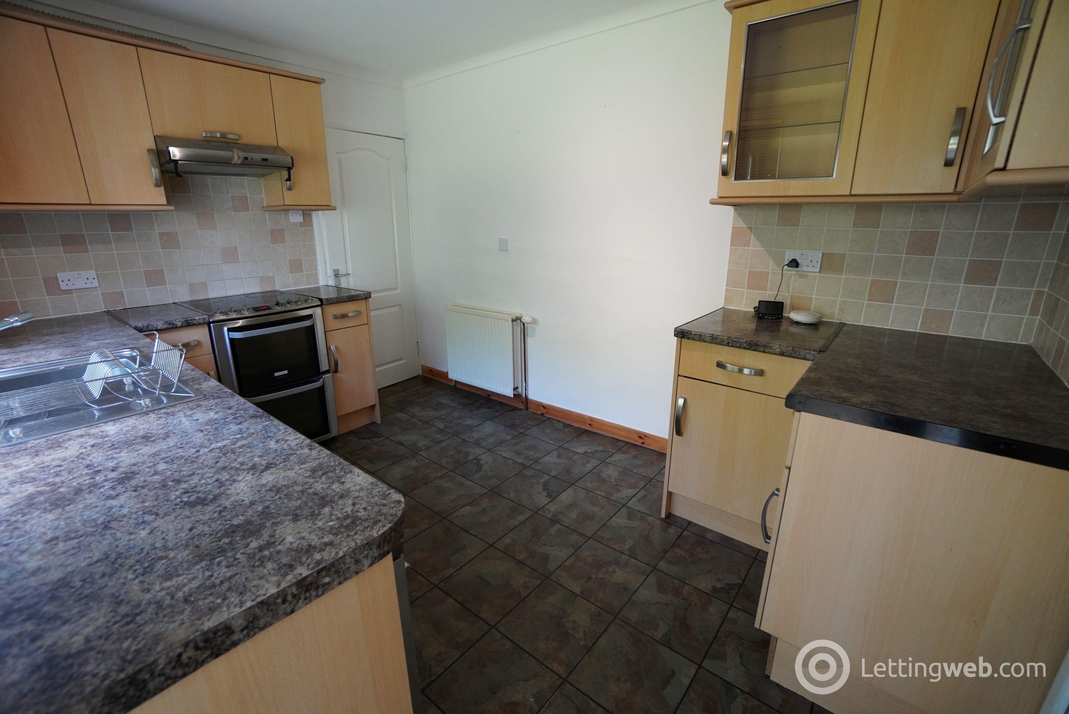 Property to rent in Graham Road, Killean