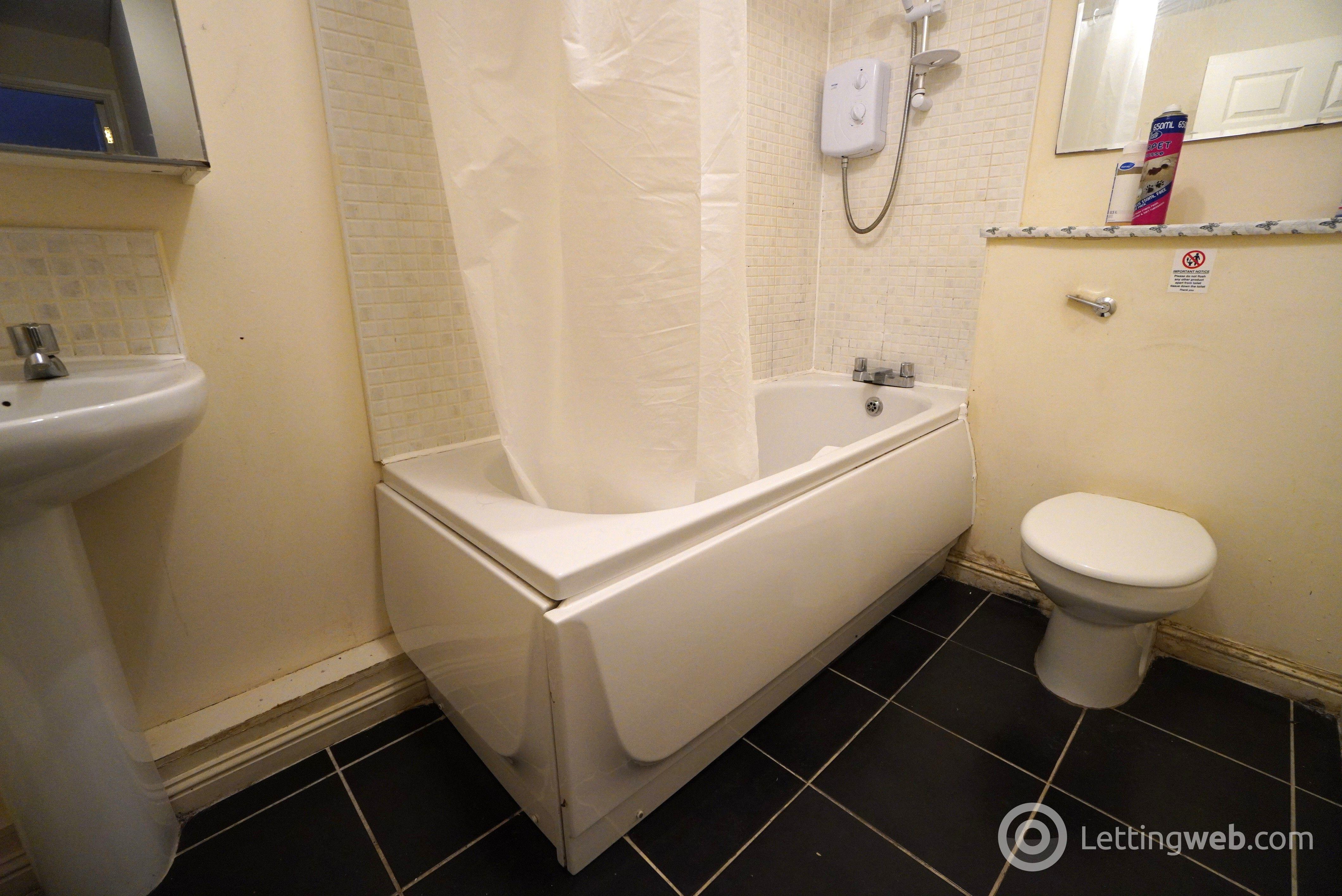Property to rent in 3 Hanson Park, Glasgow, G31 2HB