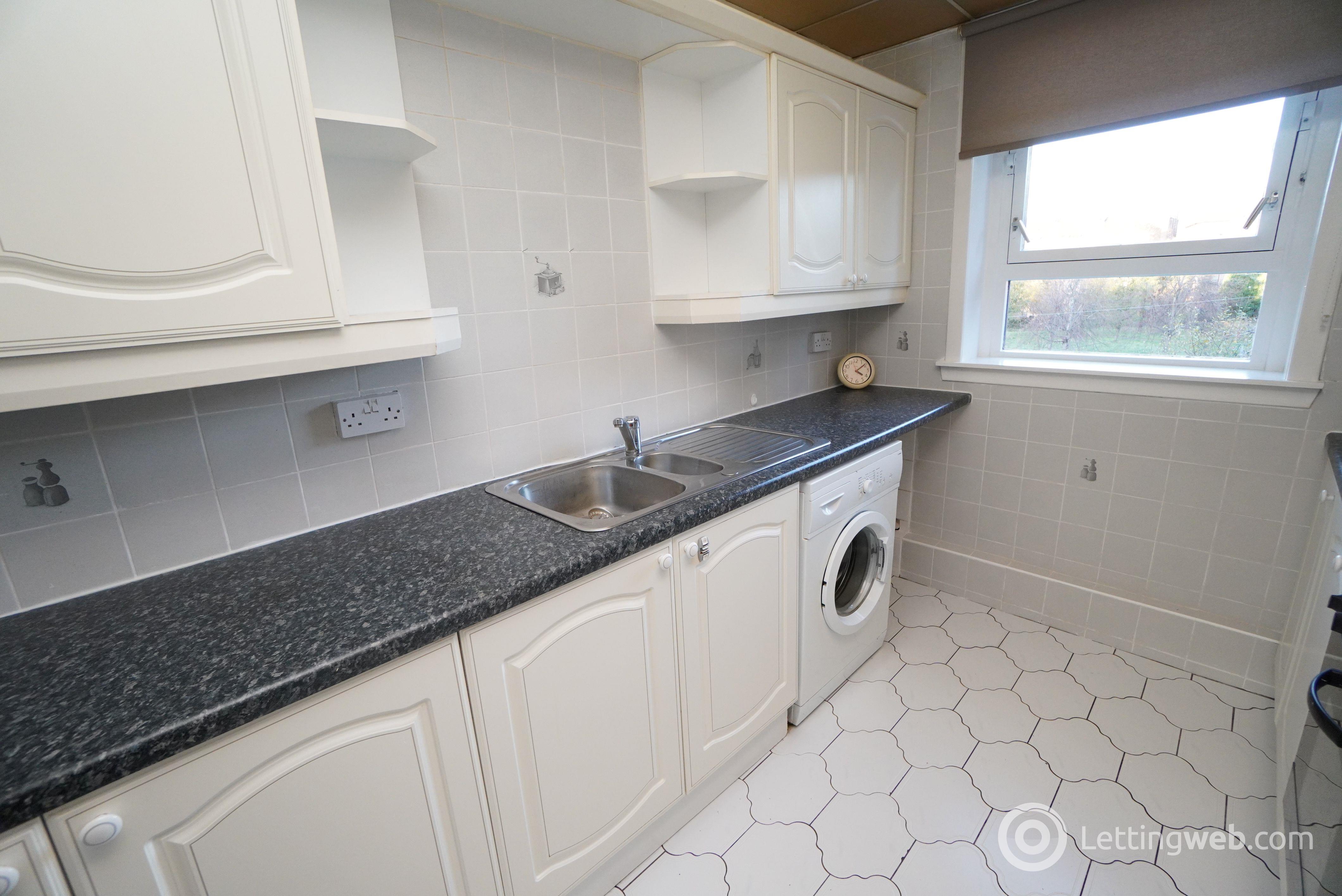 Property to rent in 2/1, 48 Glencoe Street, Glasgow, G13 1YP