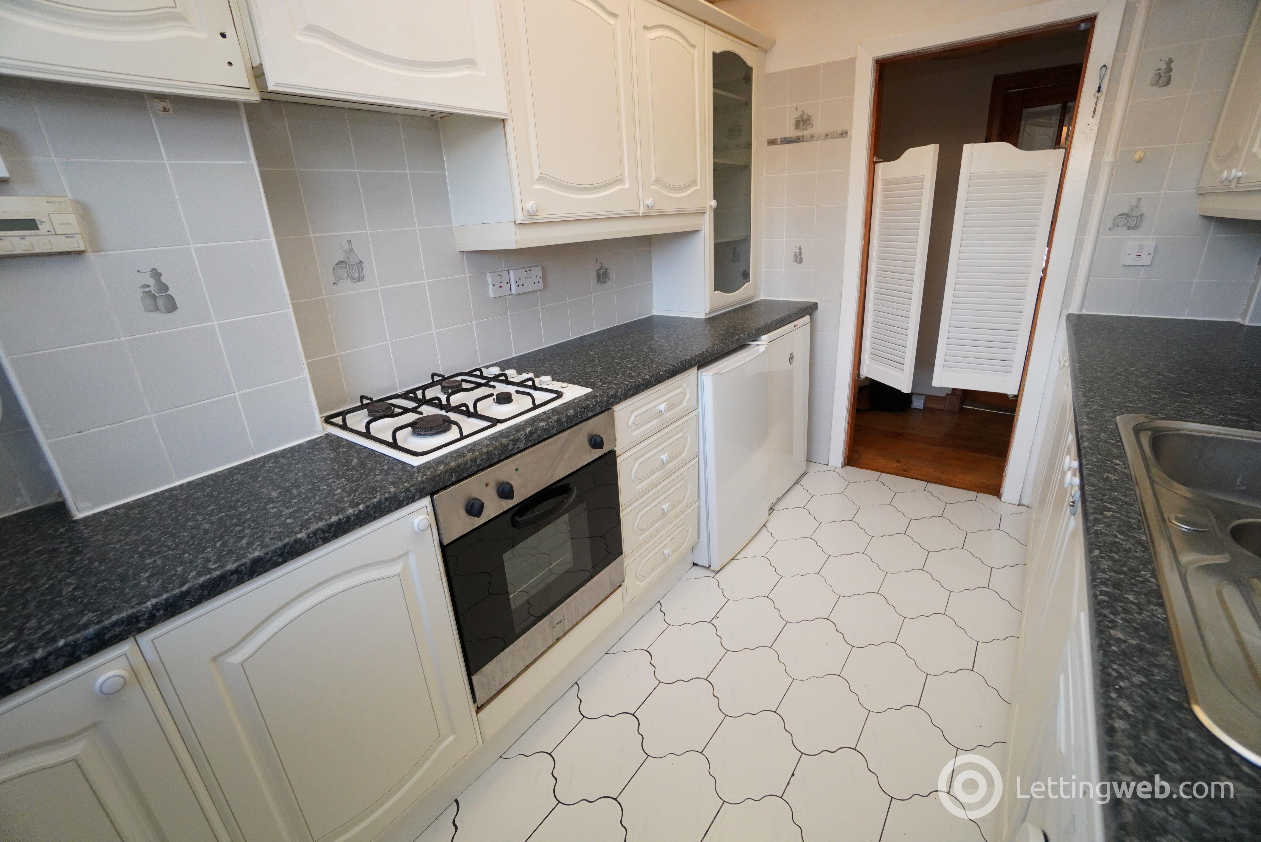 Property to rent in 2/1, 48 Glencoe Street, Glasgow, G13 1YP