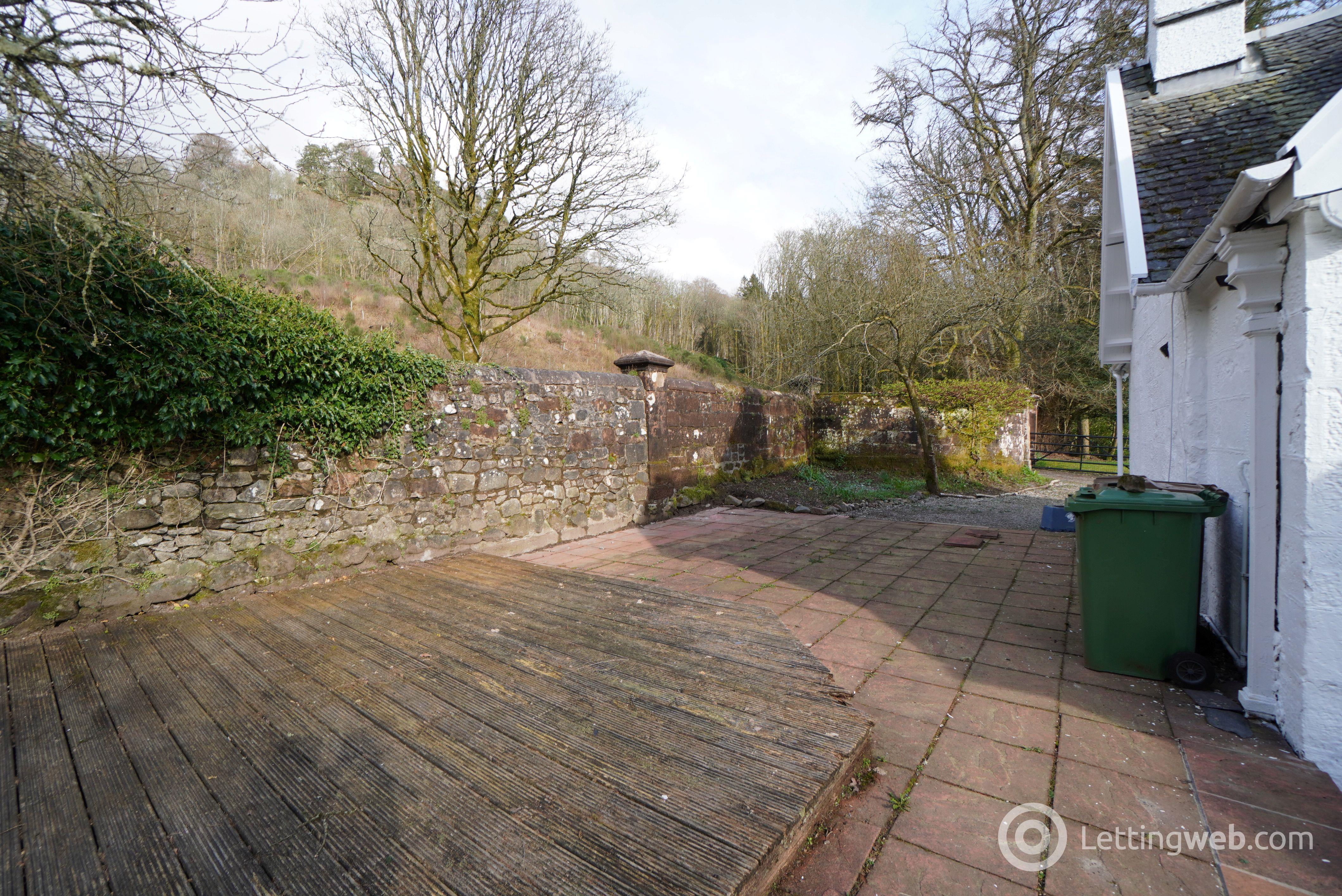 Property to rent in West Lodge, Blanefield, Glasgow, G63 9AJ