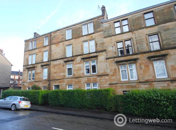 Property to rent in 84 Sanda Street