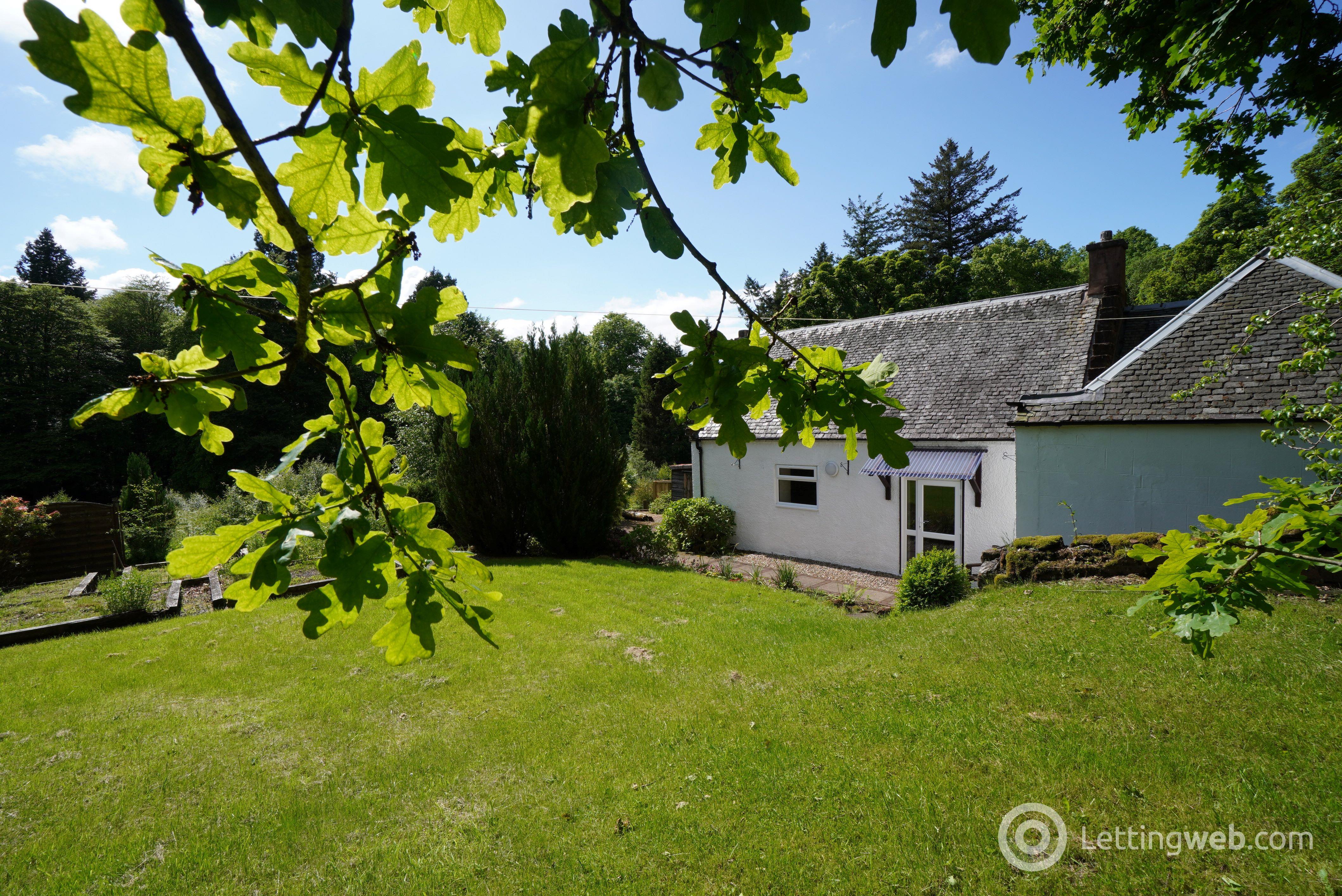 Property to rent in Garden Cottage, Duntreath Estate