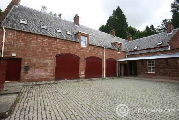 Property to rent in Stable Flat, Duntreath Estate