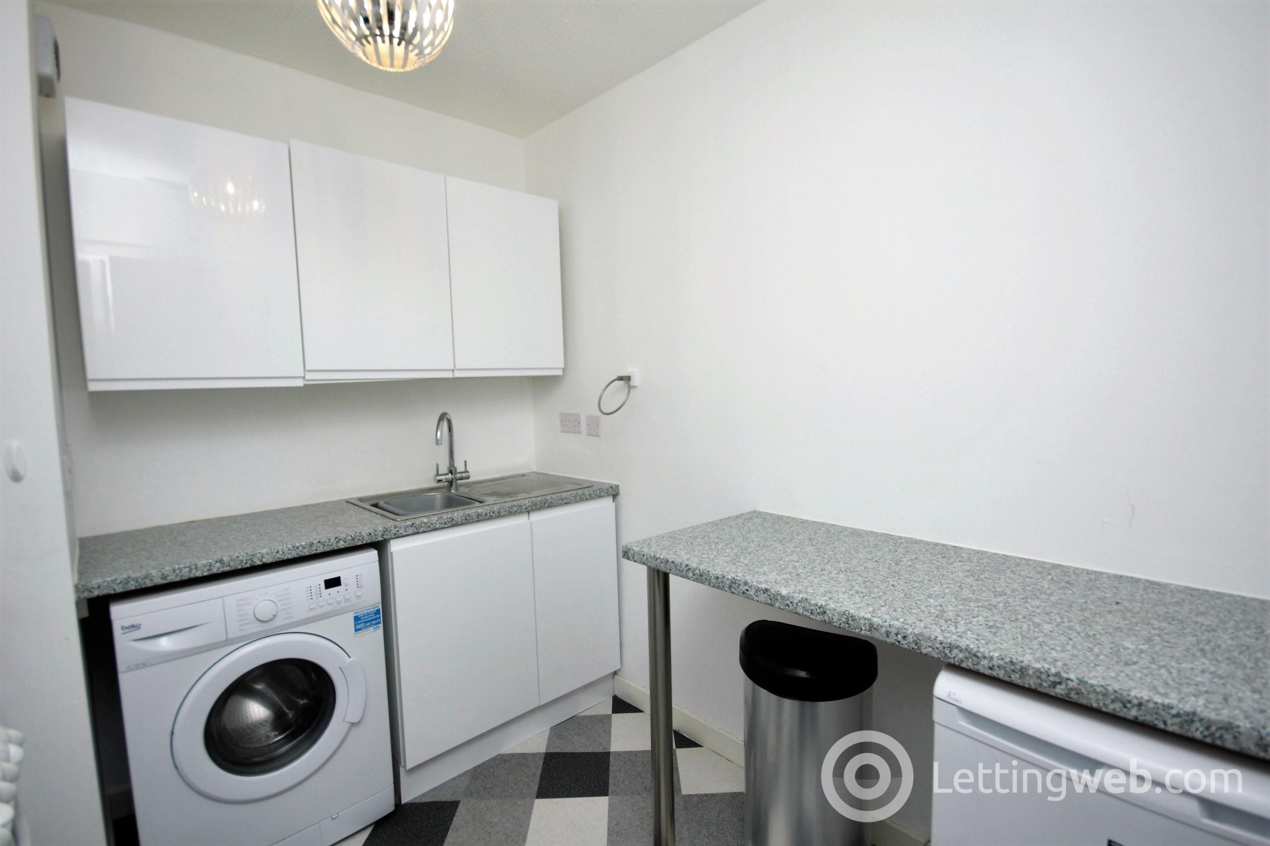 Property to rent in Dumbarton Road, Old Kilpatrick