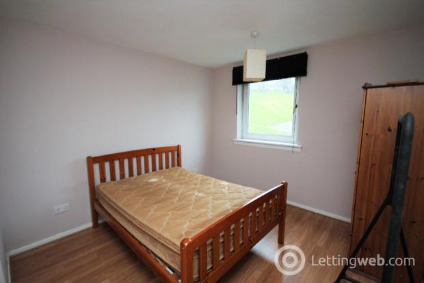 Property to rent in 10 Rossendale Court