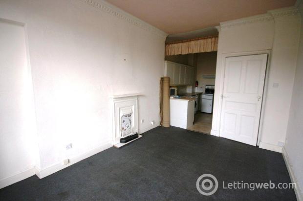 Property to rent in Dumbarton Road