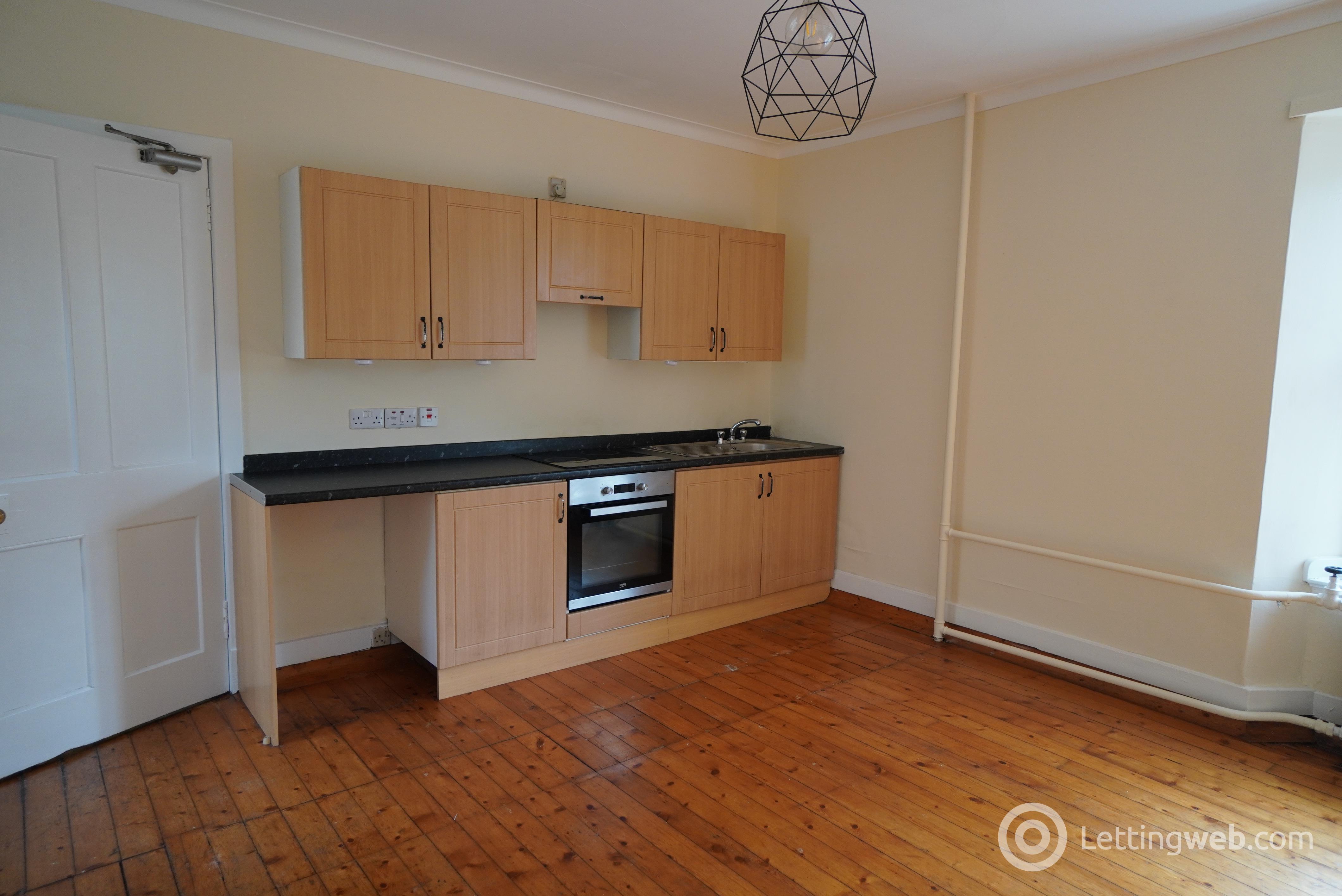 Property to rent in 4 Wester Auchentroig