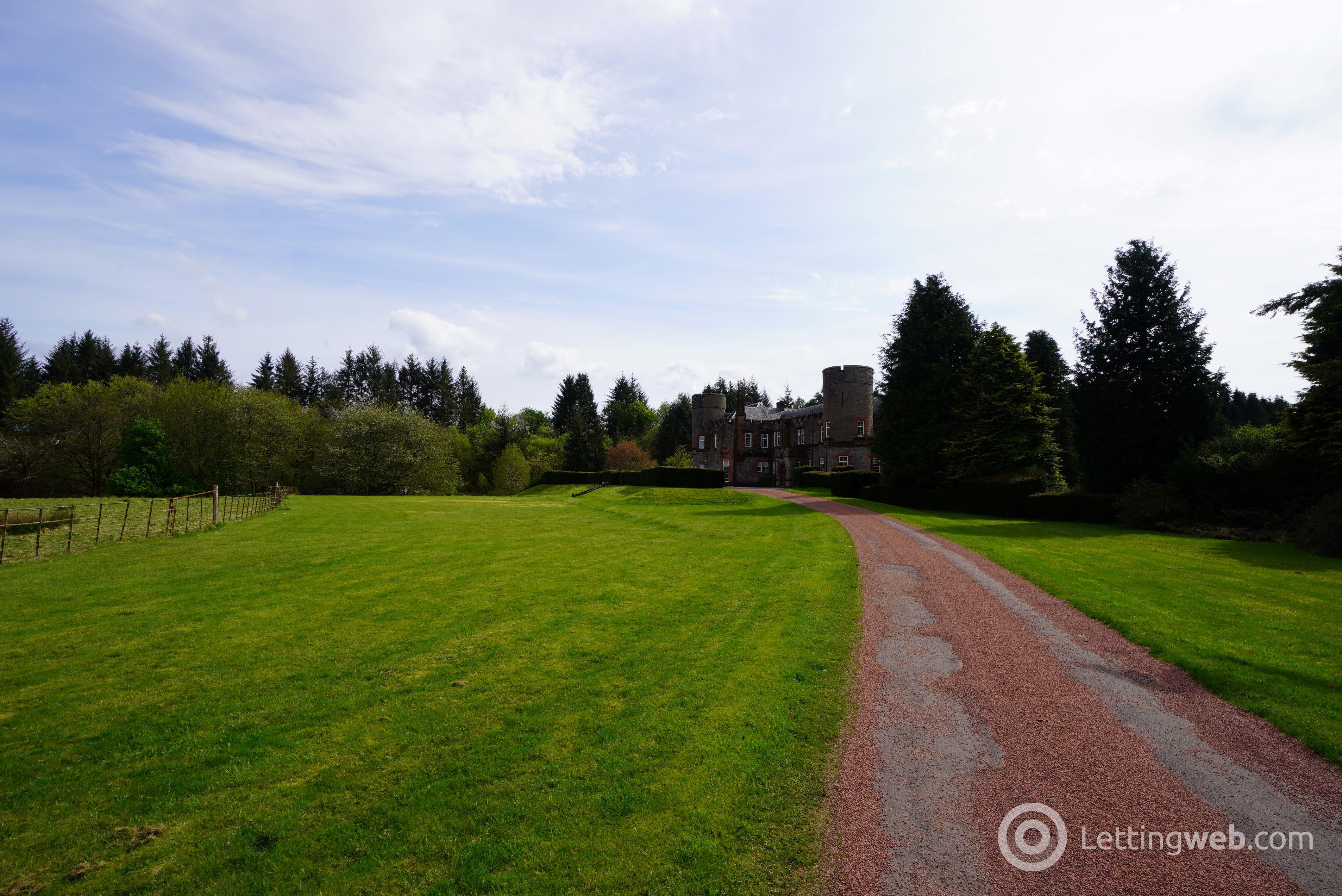 Property to rent in 4 Wester Auchentroig