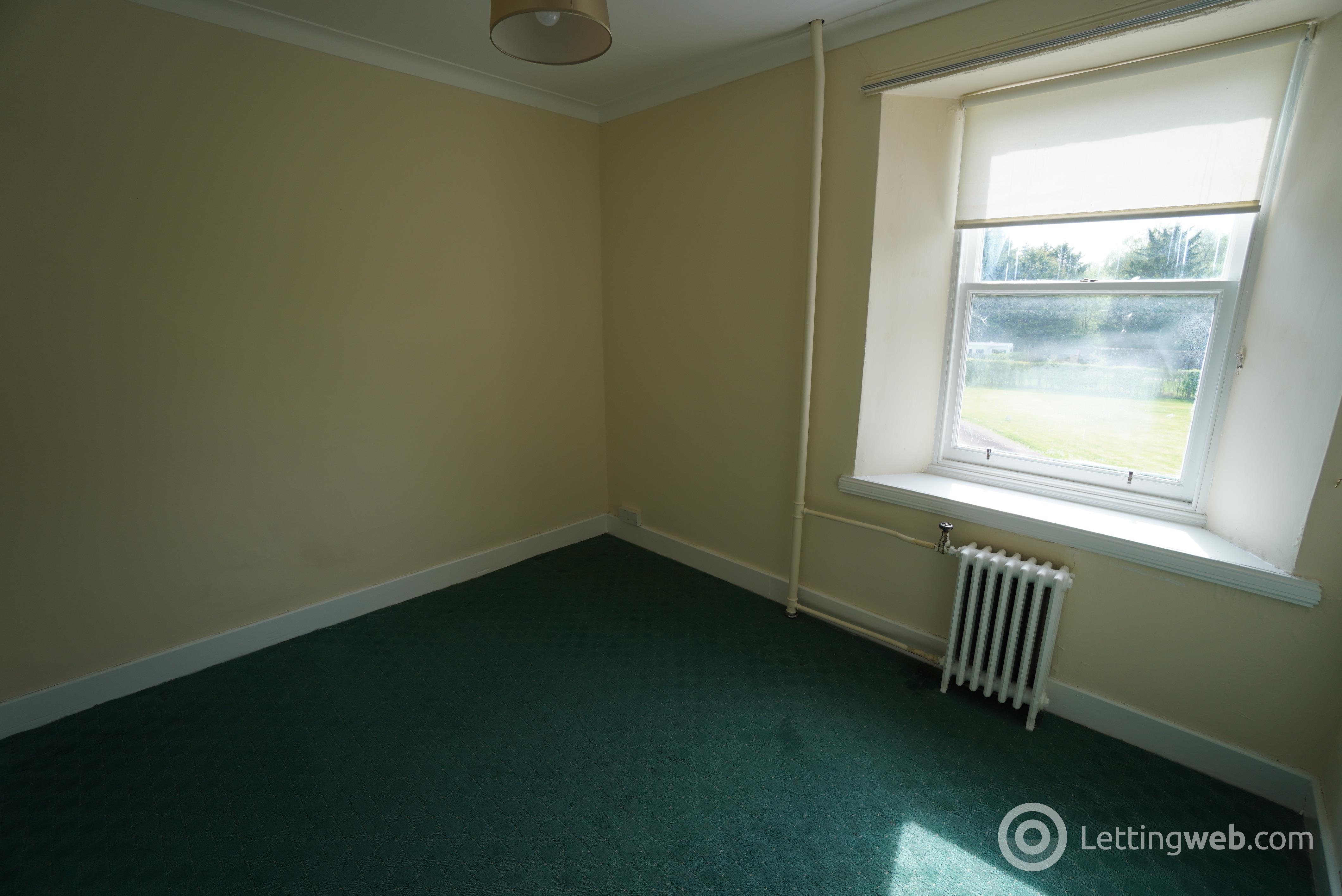 Property to rent in 4 Wester Auchentroig