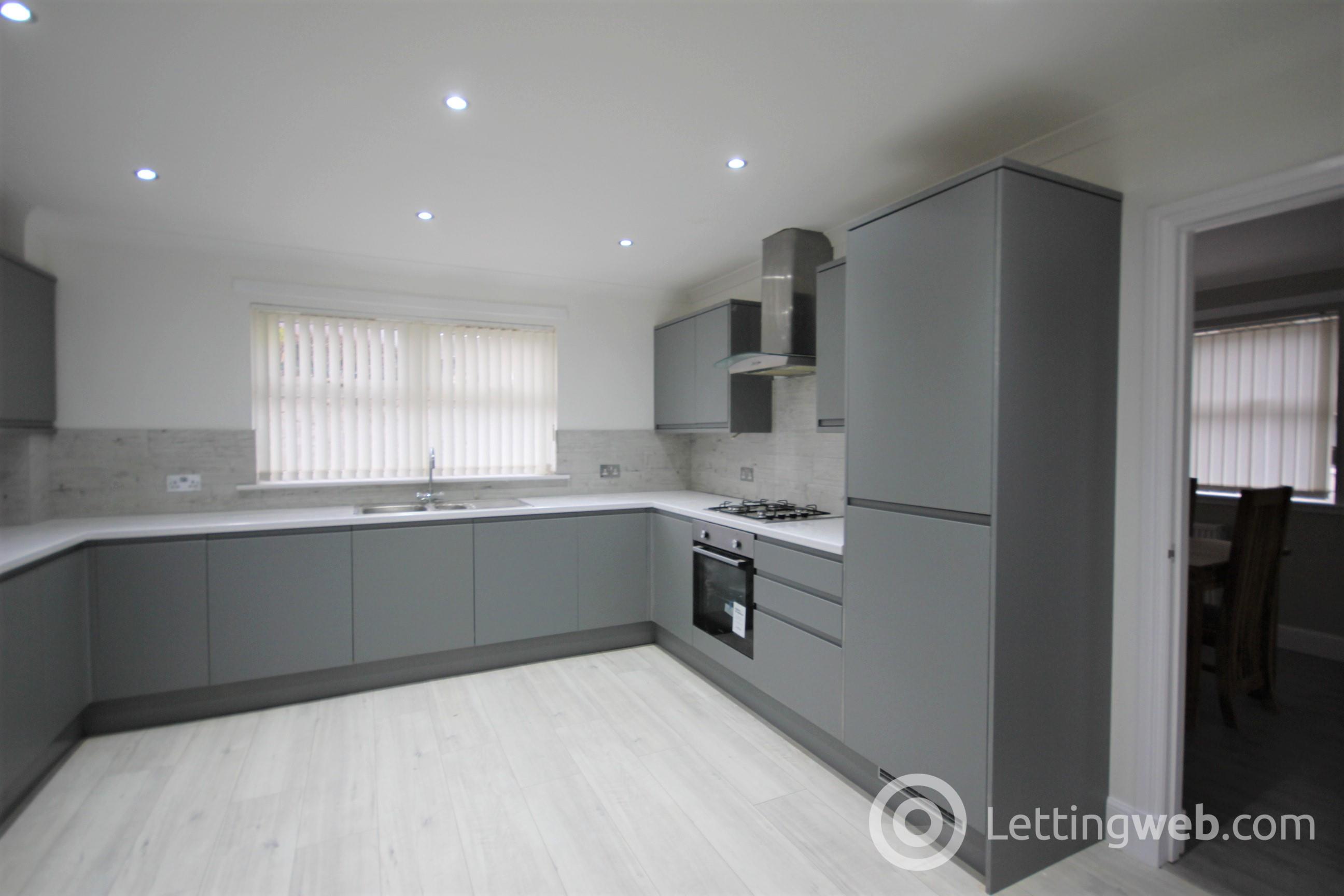 Property to rent in CASTLEVIEW AVENUE GALSTON