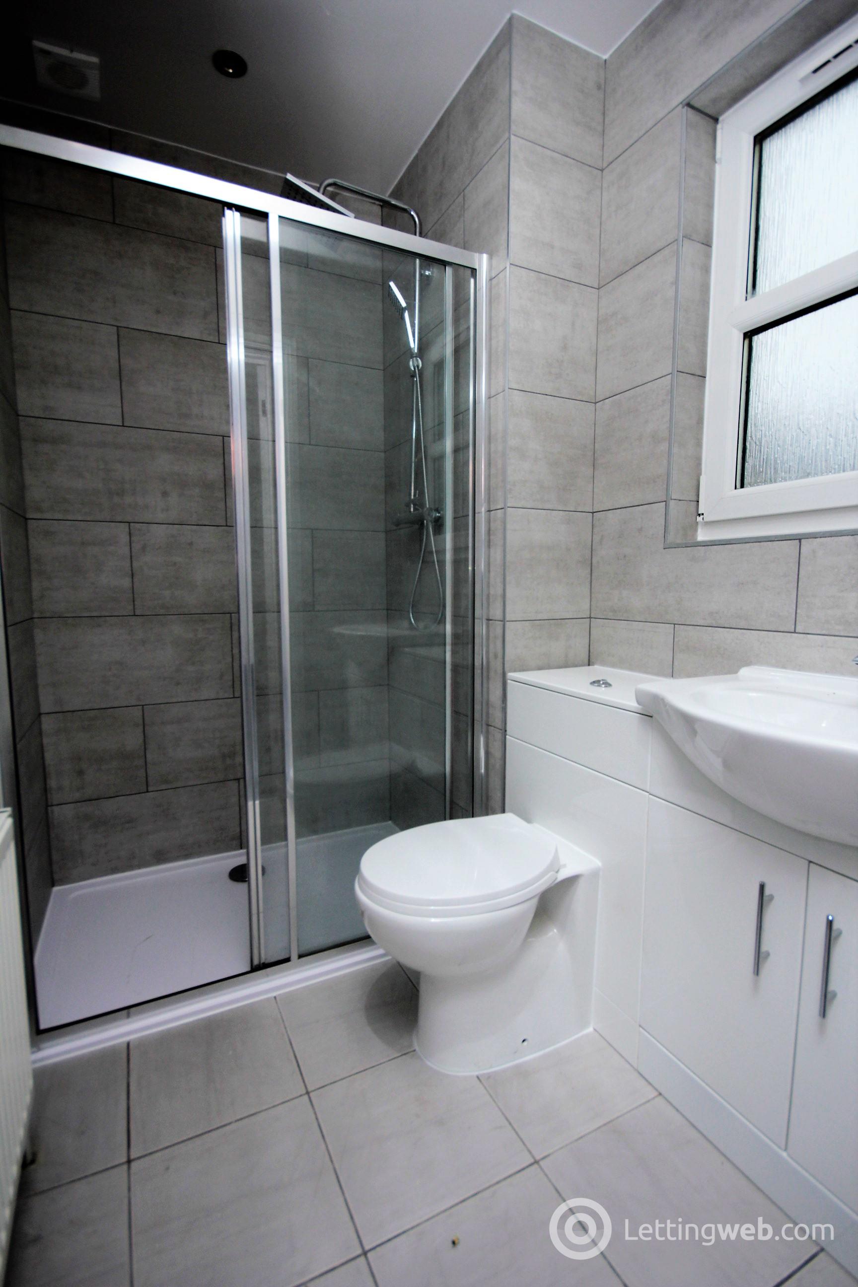 Property to rent in CASTLEVIEW AVENUE GALSTON