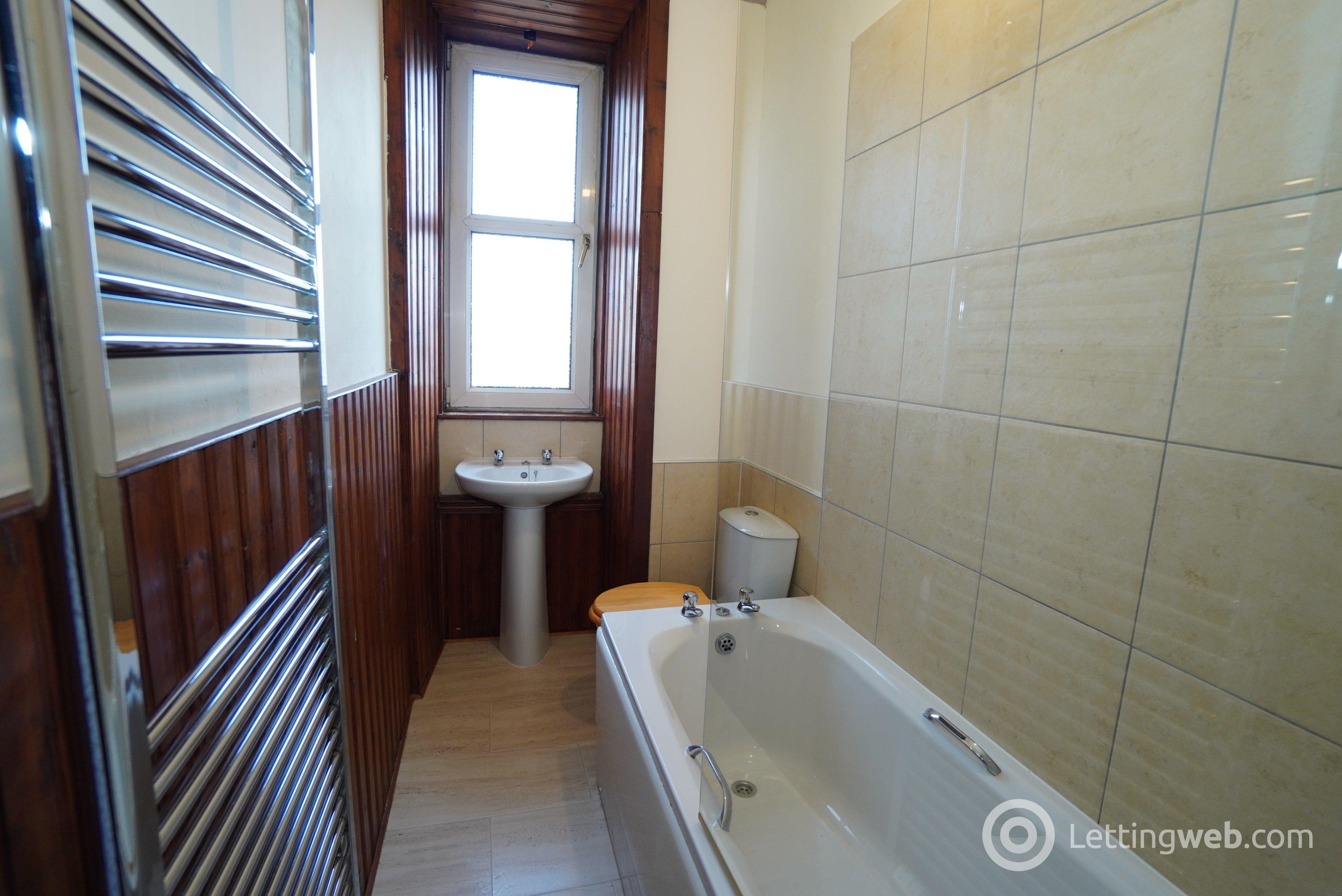 Property to rent in 11 Kilfinan Street | GLASGOW