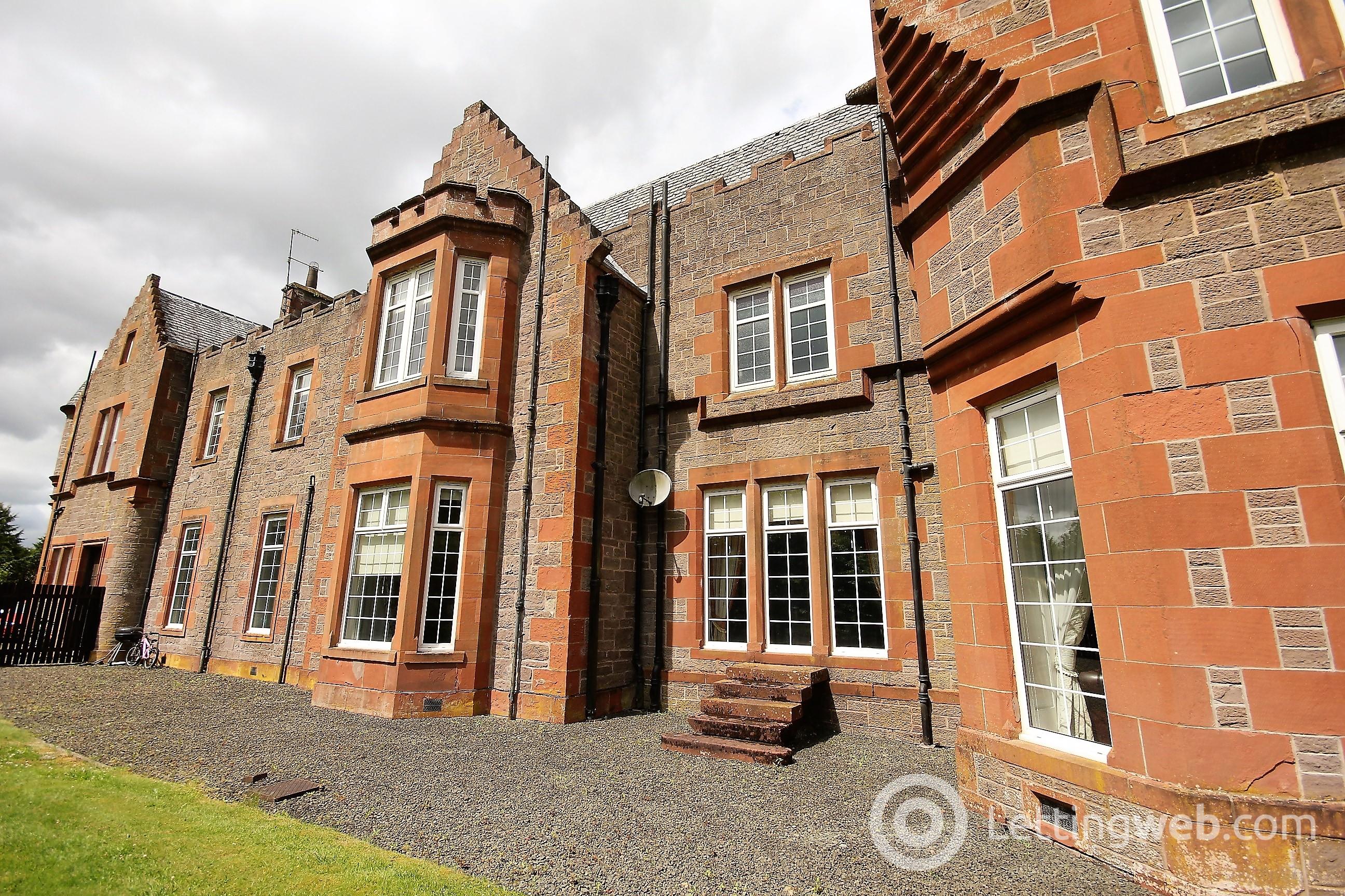 Property to rent in Auchentroig House Apt 2