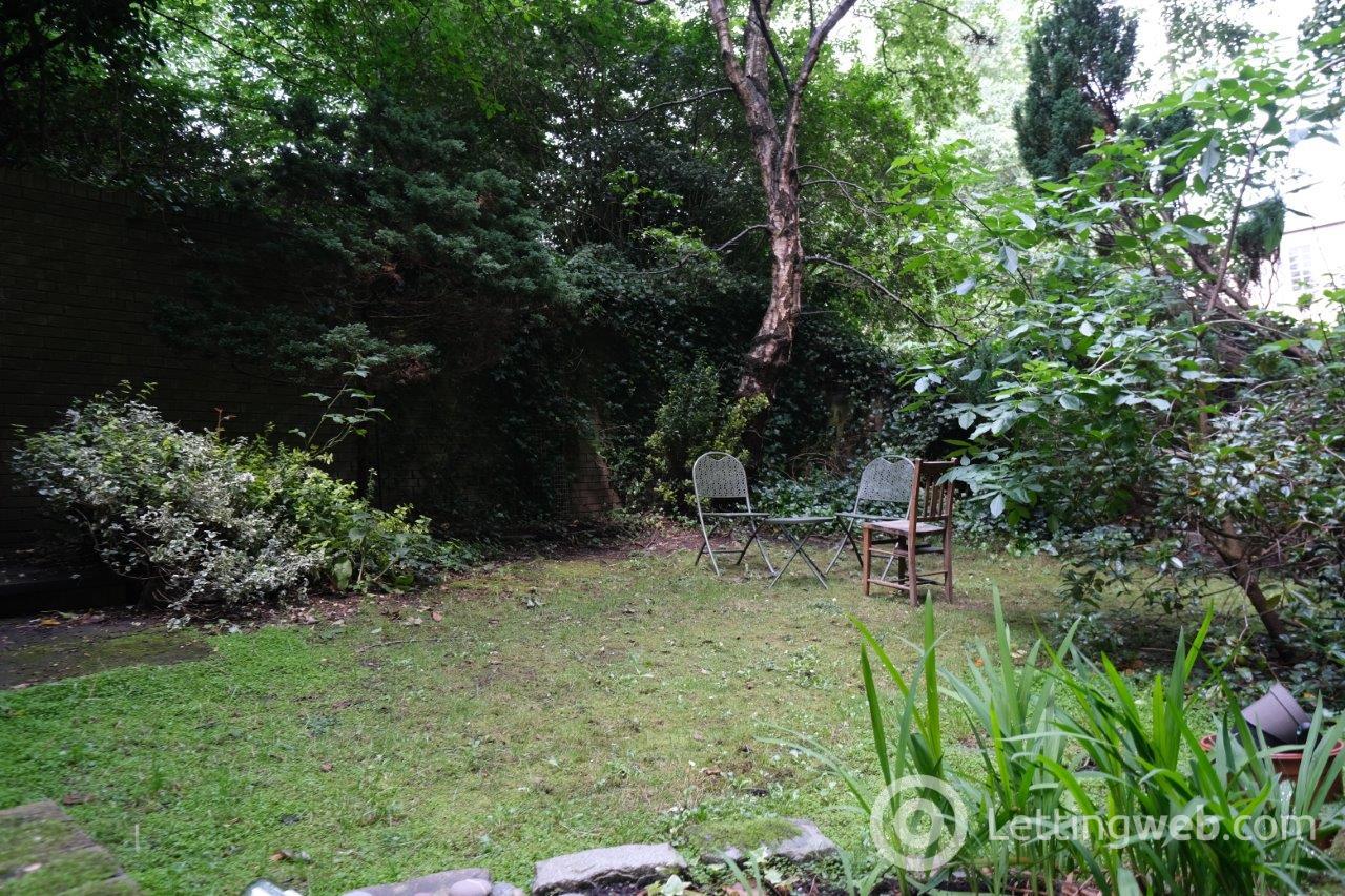 Property to rent in Bank Street, Glasgow G12 8ND