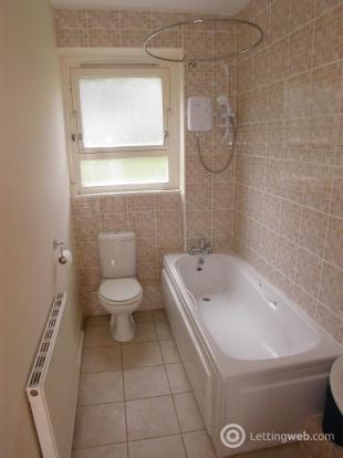 Property to rent in Thornwood Place, Woodlands