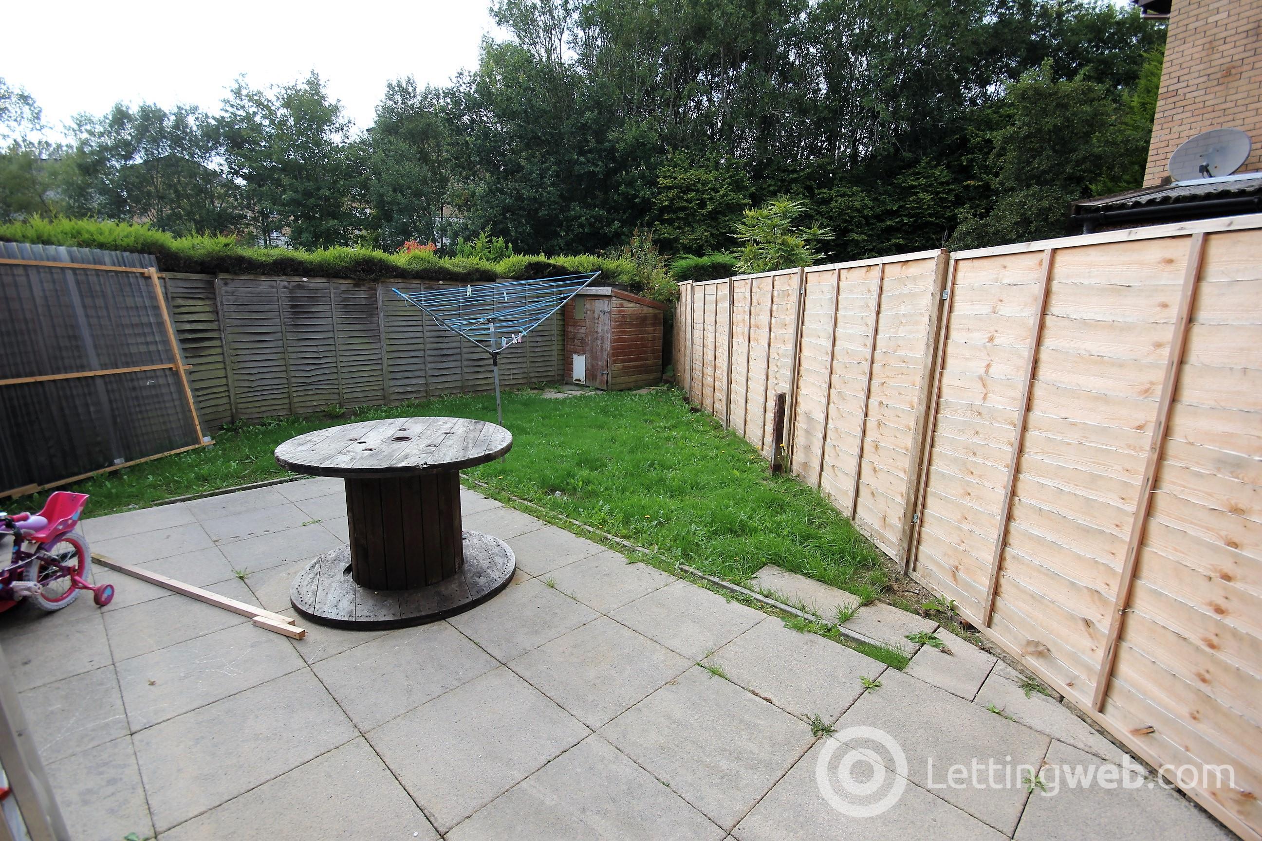 Property to rent in Millhouse Drive, Glasgow