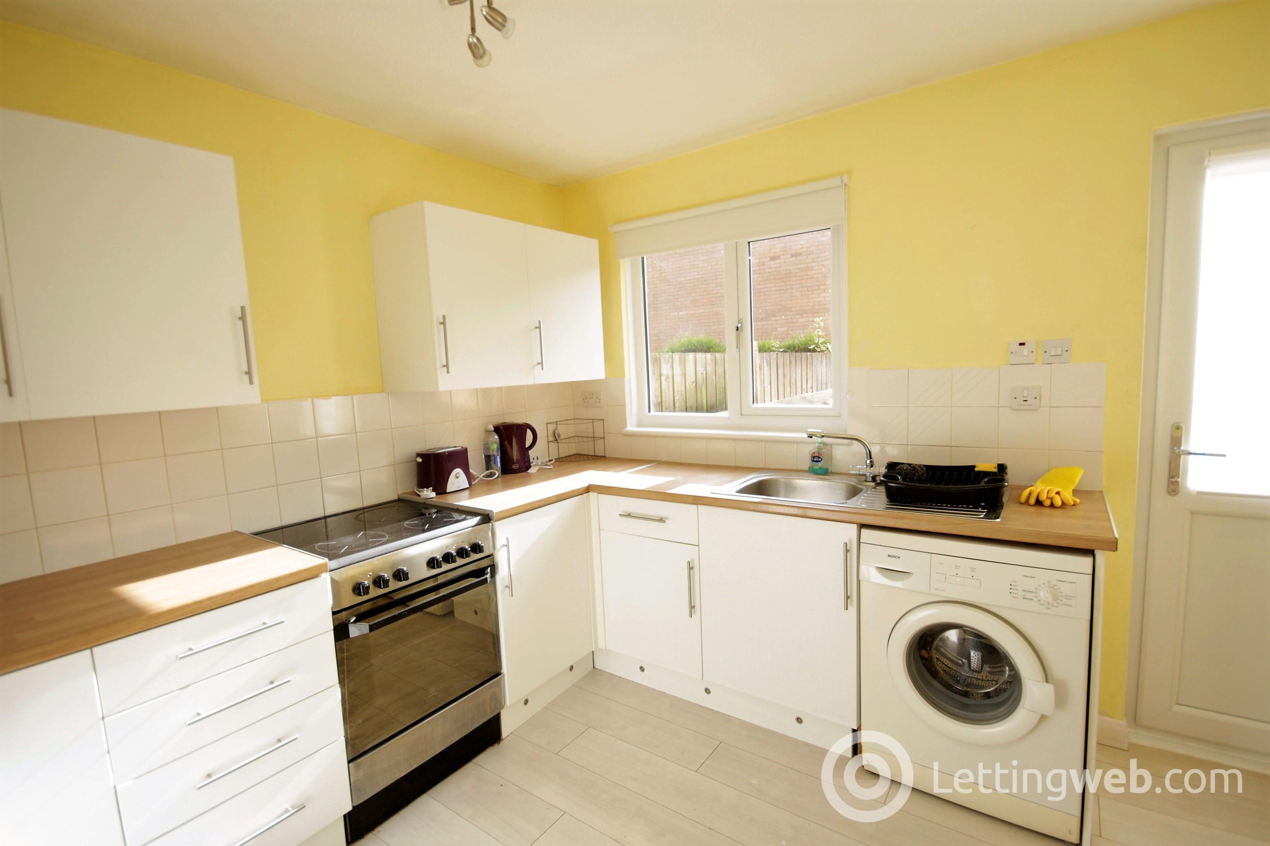 Property to rent in Millhouse Drive, Glasgow