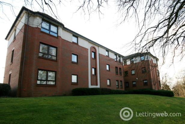 Property to rent in Fairways View