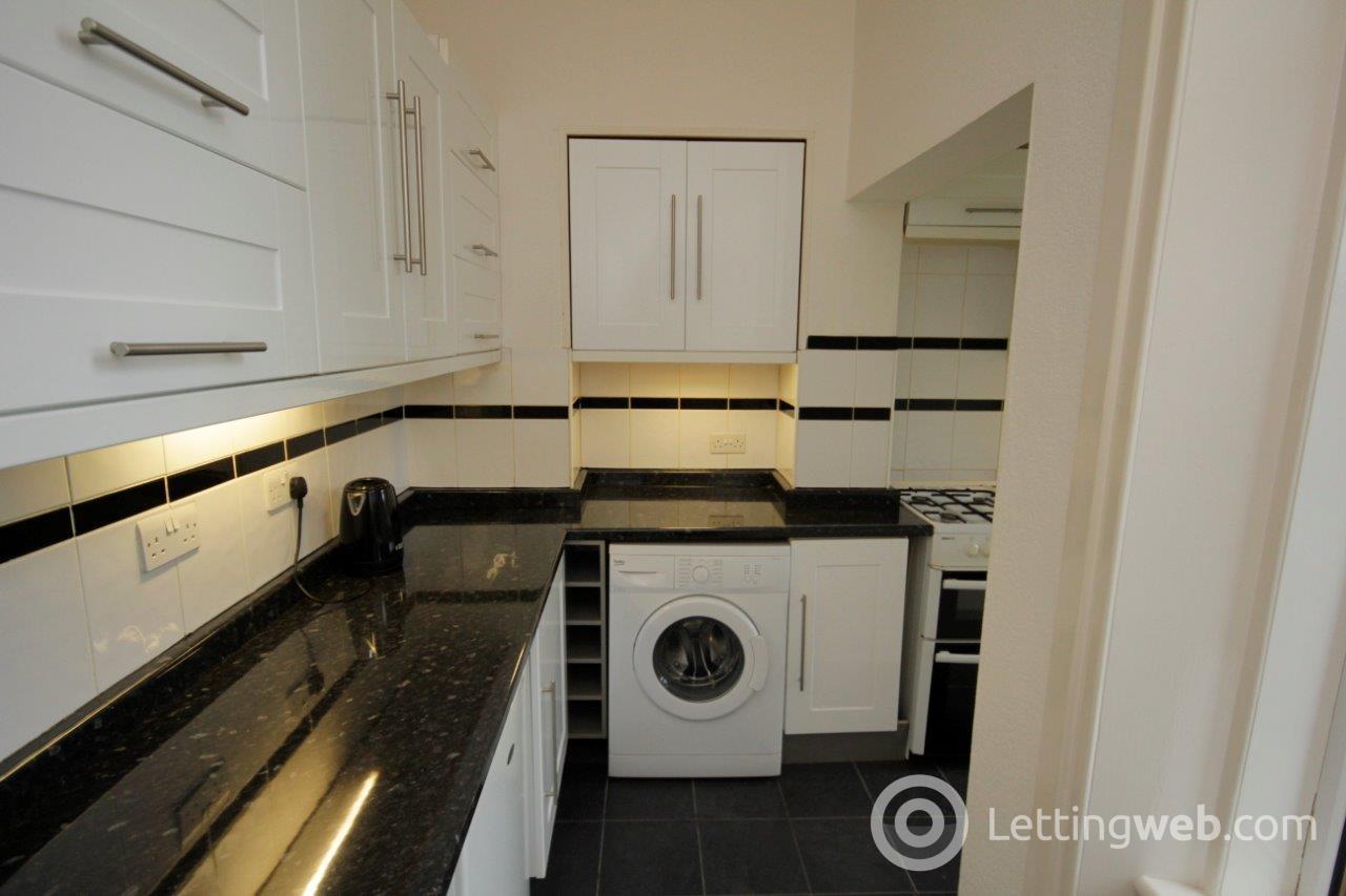 Property to rent in 16 Barbadoes Road, Kilmarnock, KA1 1SY