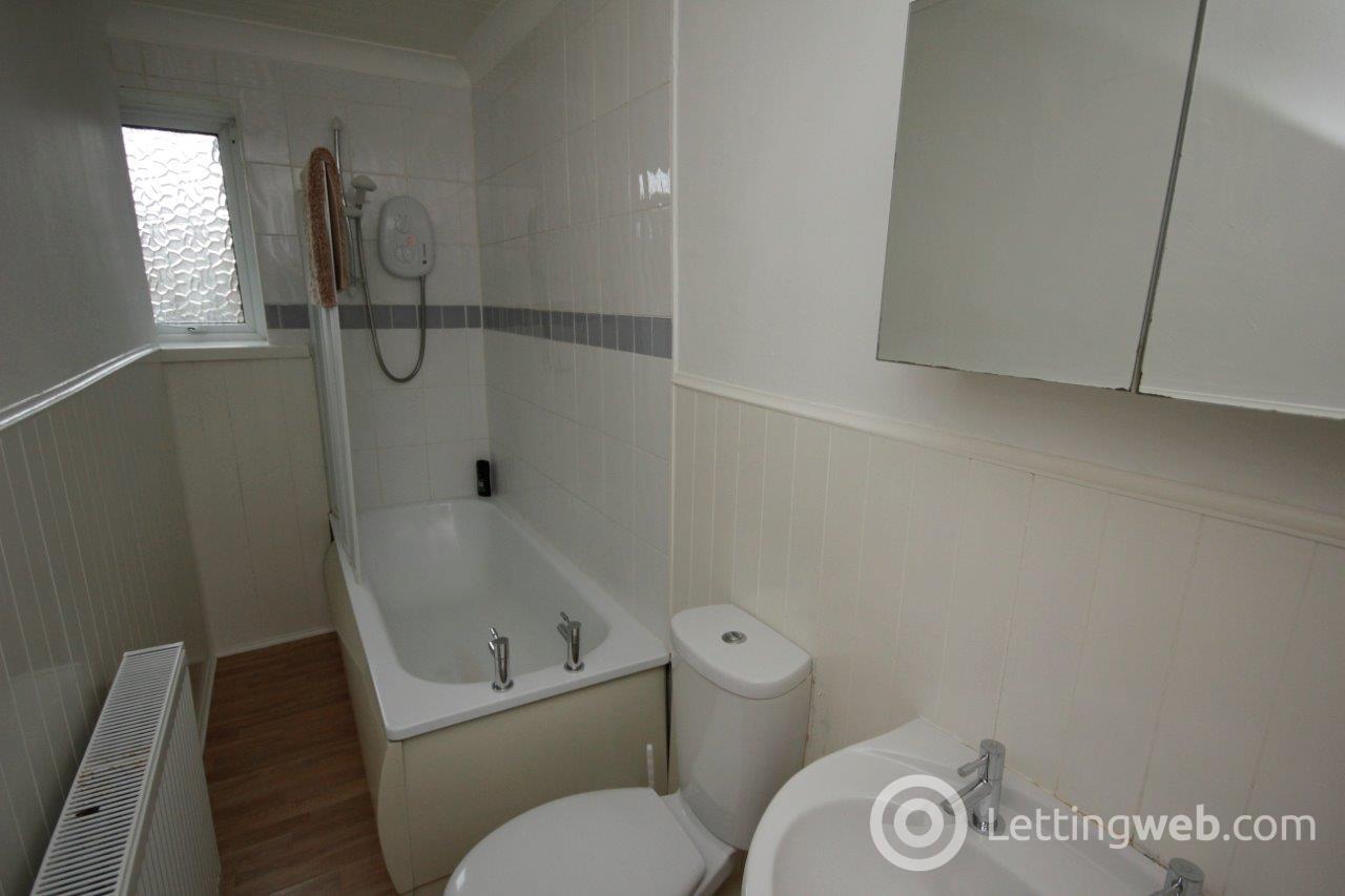 Property to rent in 16 Barbadoes Road, Kilmarnock, KA1 1SY