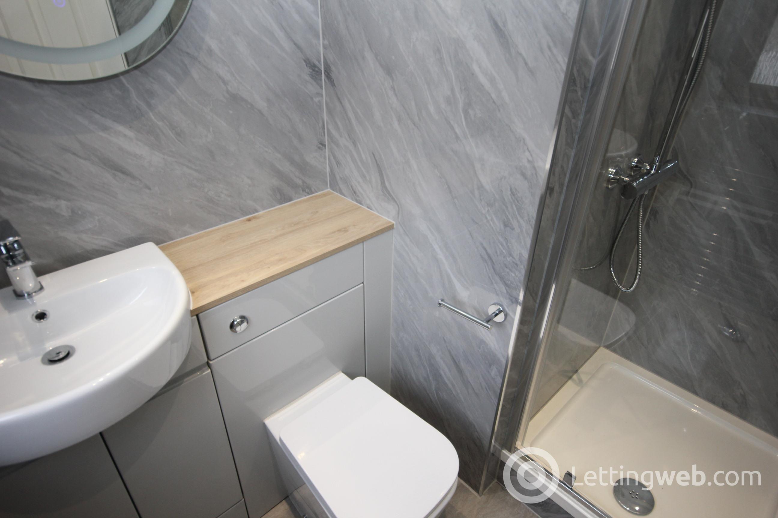 Property to rent in College Gate, Bearsden, Glasgow, G61 4GG