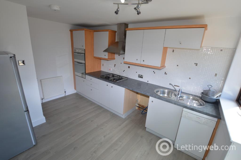 Property to rent in Johnston Park, Cowdenbeath, KY4 9AZ