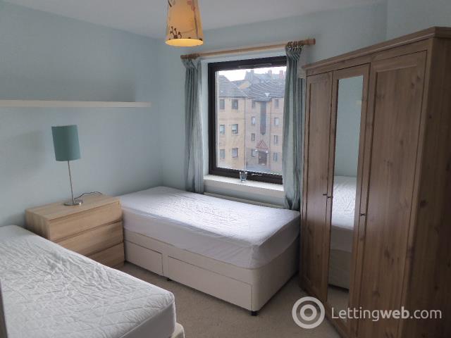 Property to rent in Hermits Croft, Newington, Edinburgh, EH8 9RF