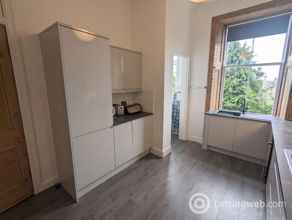 Property to rent in Montpelier Park, Bruntsfield, Edinburgh, EH10 4NJ