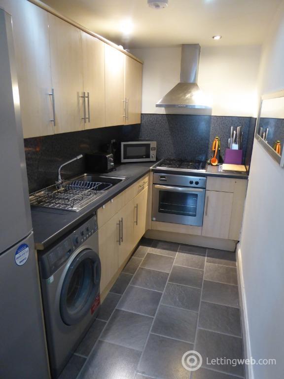 Property to rent in Easter Road, Leith, Edinburgh, EH7 5QH