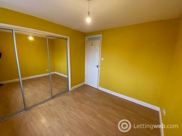 Property to rent in Gogarloch Syke, South Gyle, Edinburgh, EH12 9JE