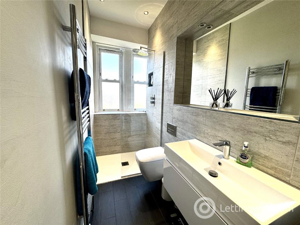 Property to rent in Brunton Terrace, EH7 5EQ