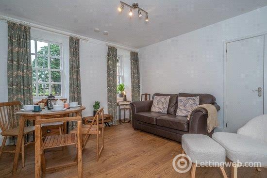 Property to rent in Canongate, Edinburgh, EH8 8BP