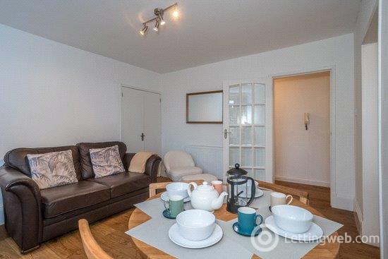 Property to rent in Canongate, Edinburgh, EH8 8BP