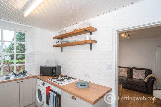 Property to rent in Canongate, Edinburgh, EH8 8BP