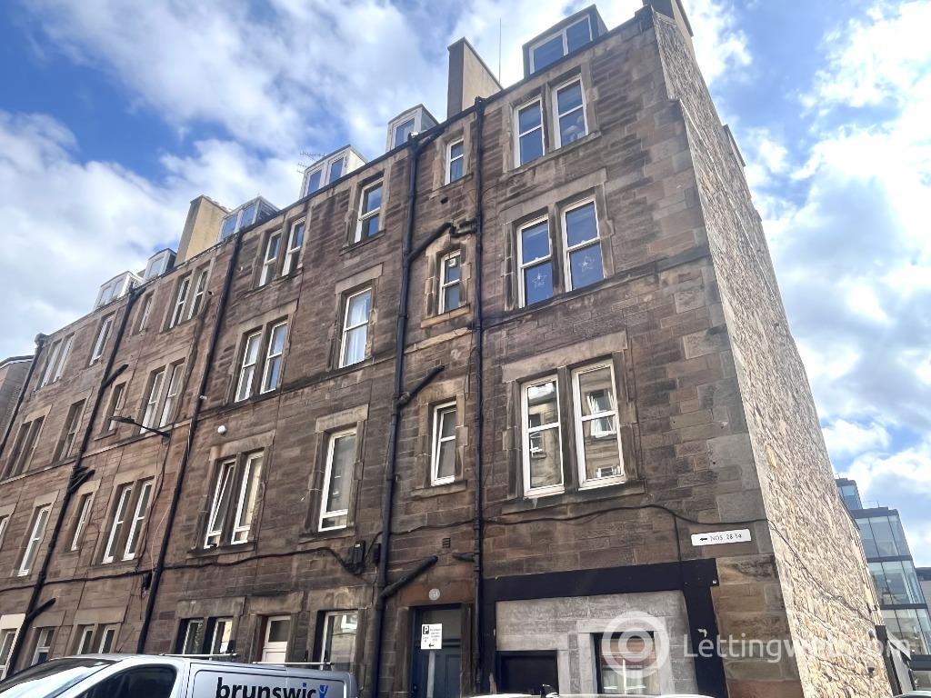 Property to rent in Gardners Crescent, Edinburgh, EH3 8DF