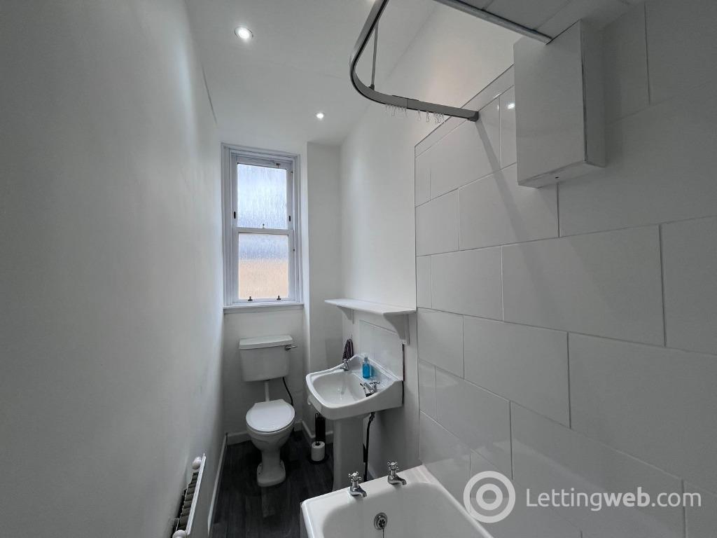 Property to rent in Gardners Crescent, Edinburgh, EH3 8DF