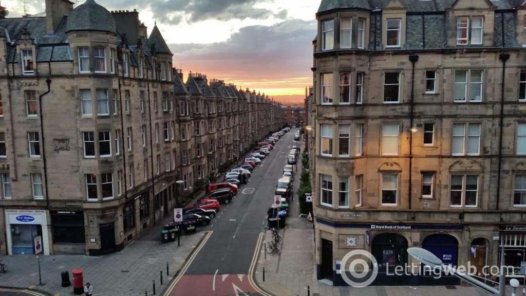 Property to rent in Bruntsfield Place, Bruntsfield, Edinburgh, EH10 4DG