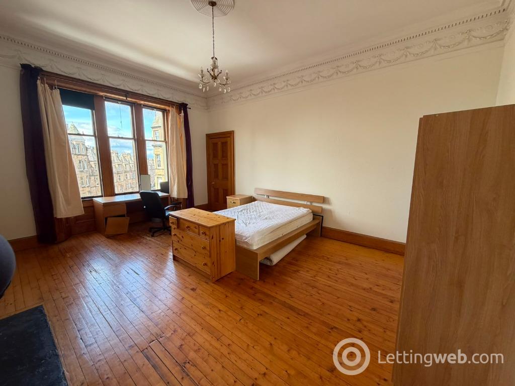 Property to rent in Bruntsfield Place, Bruntsfield, Edinburgh, EH10 4DG