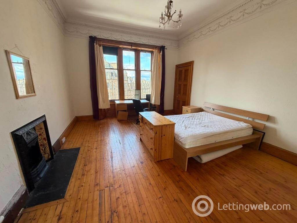 Property to rent in Bruntsfield Place, Bruntsfield, Edinburgh, EH10 4DG