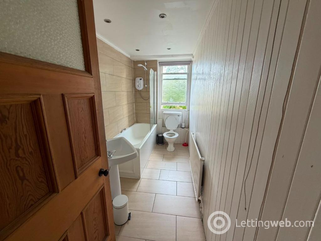 Property to rent in Bruntsfield Place, Bruntsfield, Edinburgh, EH10 4DG