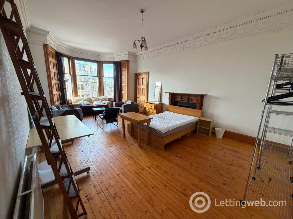 Property to rent in Bruntsfield Place, Bruntsfield, Edinburgh, EH10 4DG